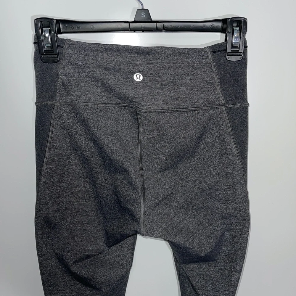 Lululemon Featherlight‎ Tight Size 6
